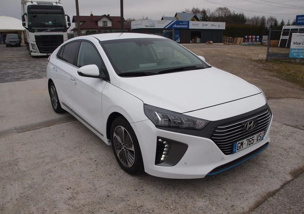 Hyundai IONIQ cena 78900 przebieg: 72965, rok produkcji 2020 z Racibórz małe 106
